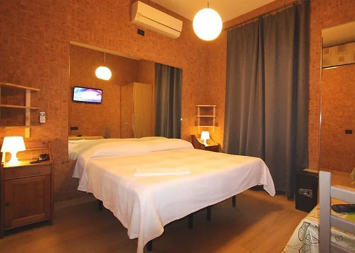 Roma Inn Hotel 5*